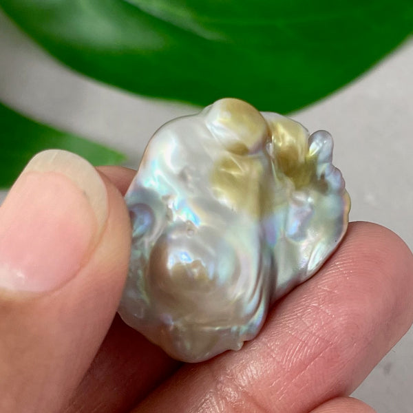 Chinese freshwater Keshi Wave pearl