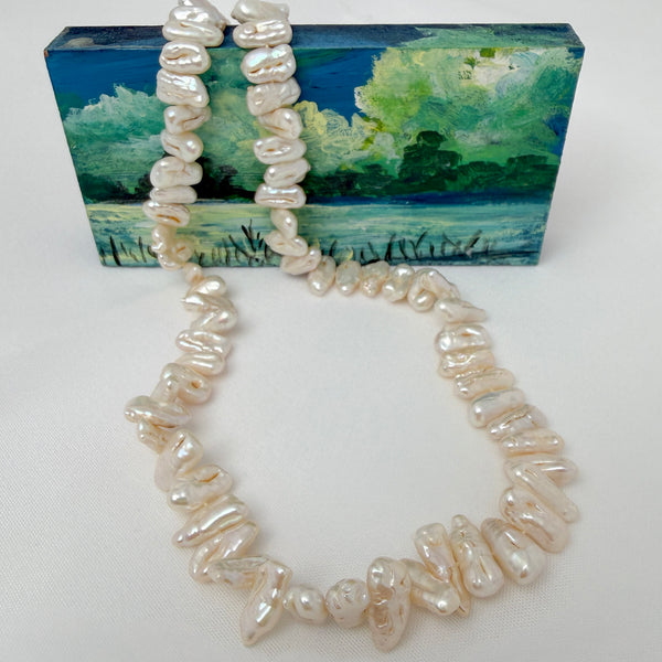 VINTAGE LAKE BIWA tiny stick pearls